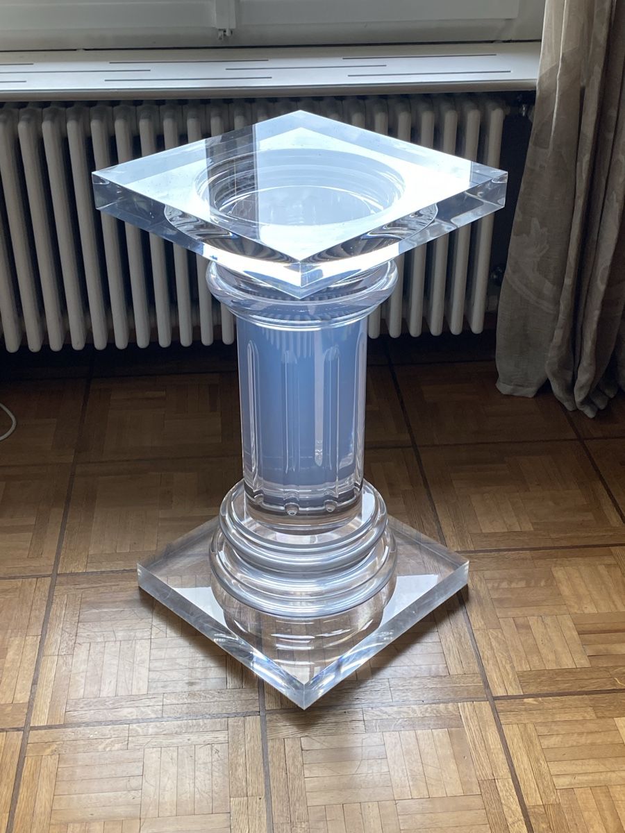 Altro in Decorazioni & Accessori: Colonna d'arredo in acrilico trasparente – Usato da Ascona venduto da her_7yh6 7