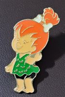 Q501 - Pin Comic Figur - Familie Feuerstein / Pebbles