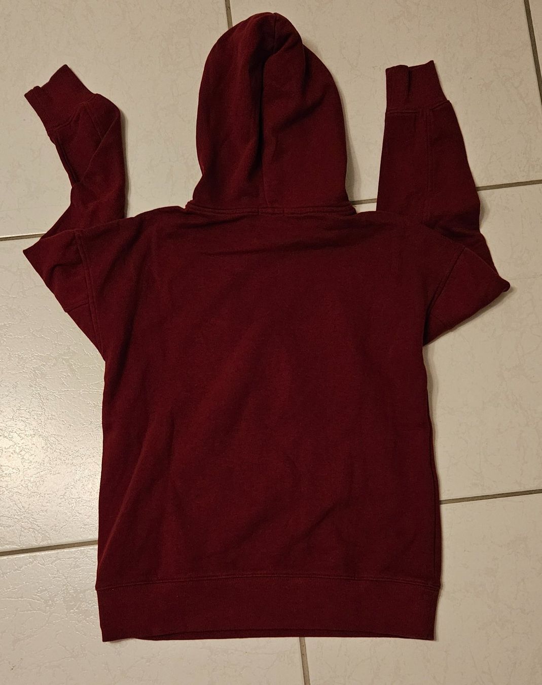 Pulls & Sweat-shirts: Kaputzenpullover xs – D'occasion à Wohlen AG par france19m 1