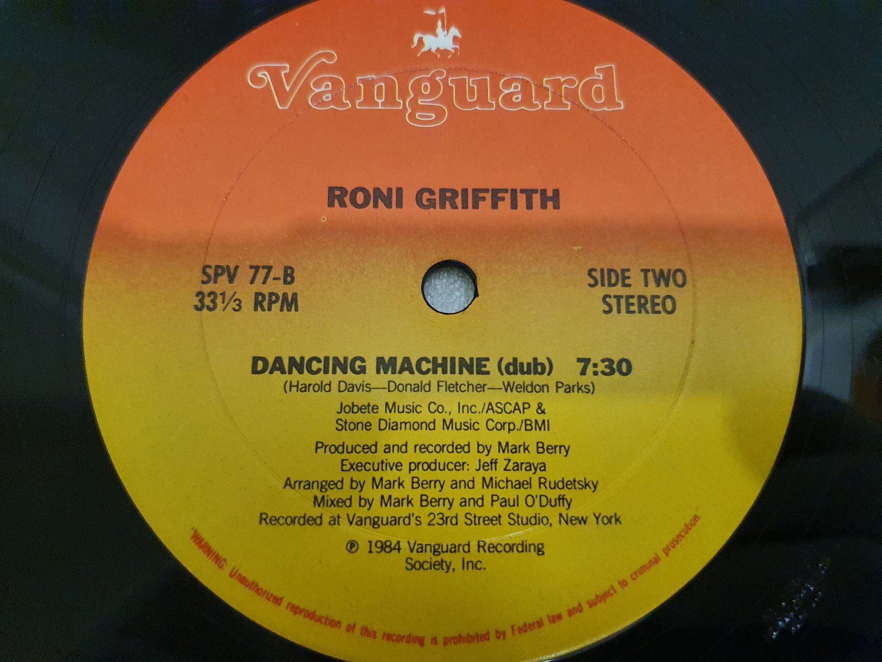 Dischi in vinile: Roni Griffith – Dancing Machine (Maxi, Synth-pop, Disco) – Usato da Uster venduto da Vinyl-Leidenschaft 5