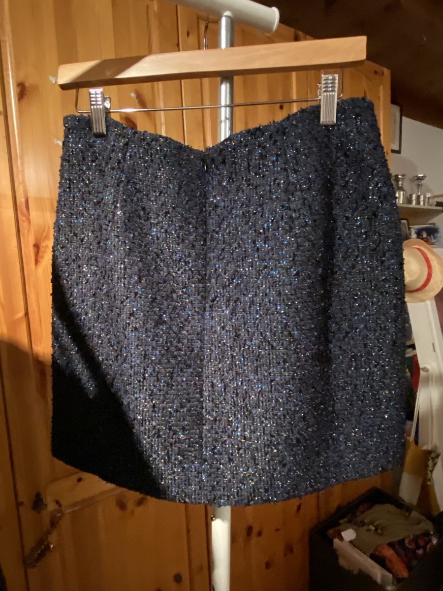 Guess Jupes: Jupe Guess – Neuf (Voir description) à Gland par Rolinette 1
