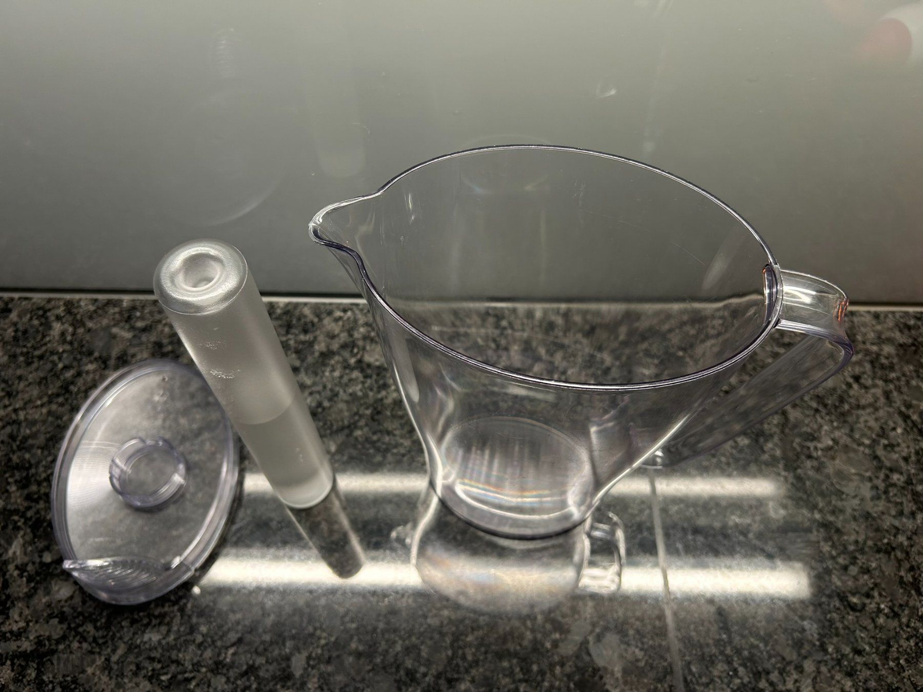 Caraffe: Wasserkaraffe mit abnehmbarem Gefrierstab – Usato da Küsnacht ZH venduto da filo_fila8700