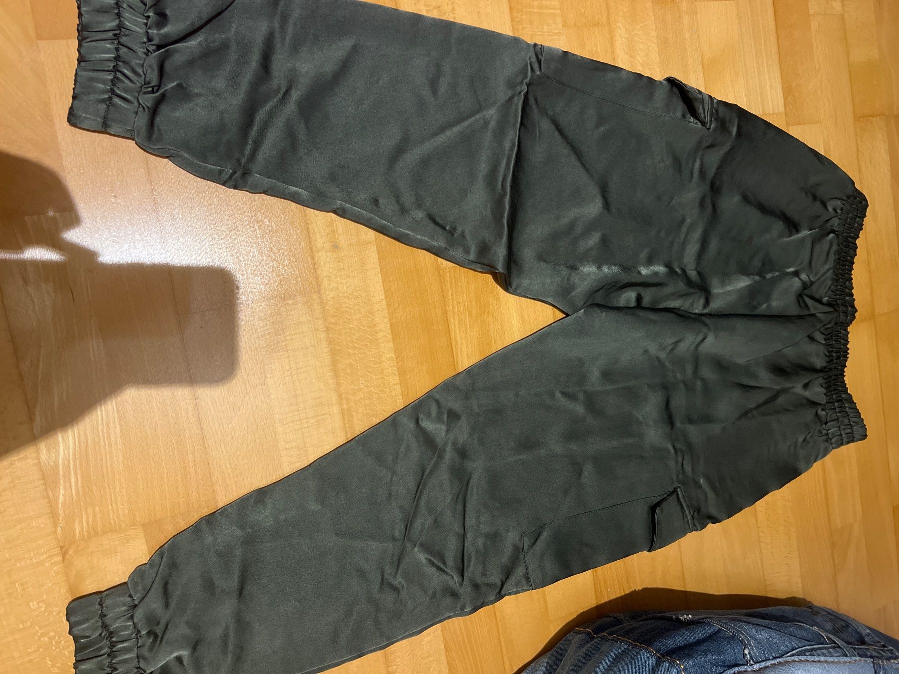 Zara Pantaloni: Jogginghose Zara – Usato da Oberengstringen venduto da pri_c8jk 1