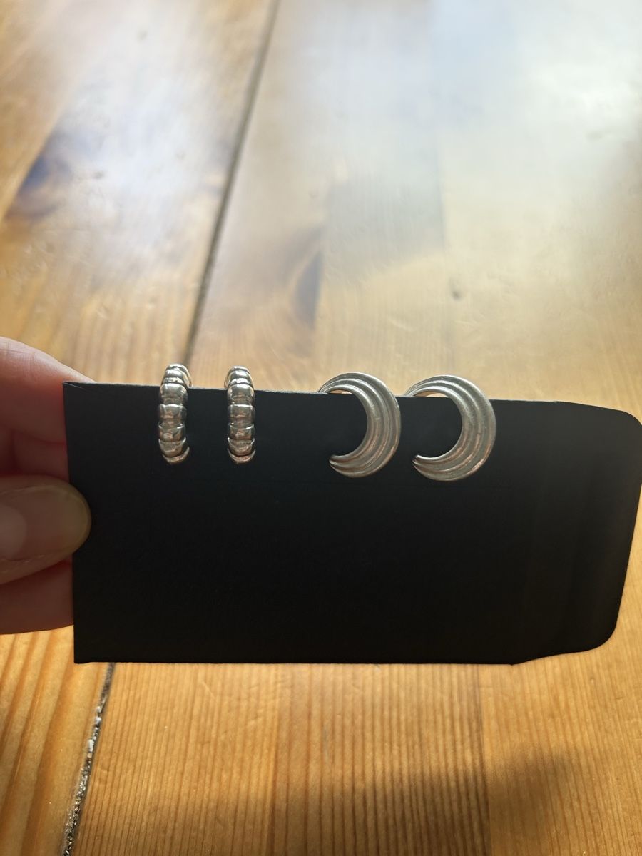 Boucles d'oreille: Boucles d’oreilles  – D'occasion à Lausanne par naranjo 1