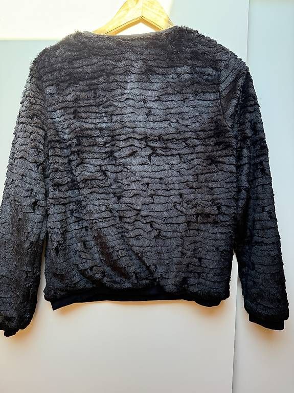 Pullover & Sweatshirts: Pullover Damen Atmosphere 38 – Gebraucht aus Spiringen von van_ph8n 2