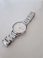 Montre demme DKNY