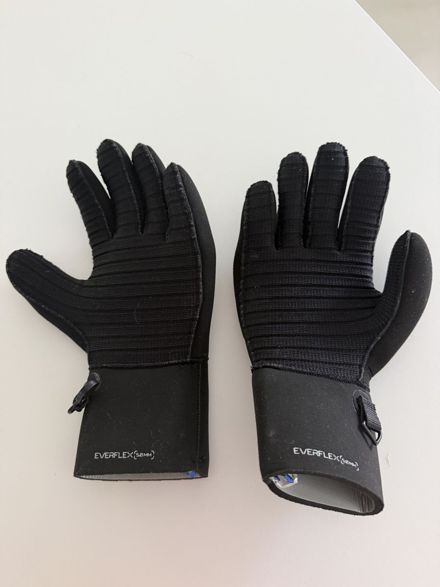 Scubapro Guanti & manicotti: Scubapro Tauchhandschuhe 5mm neu – Nuovo (secondo la descrizione) da Muttenz venduto da leonhuber 1