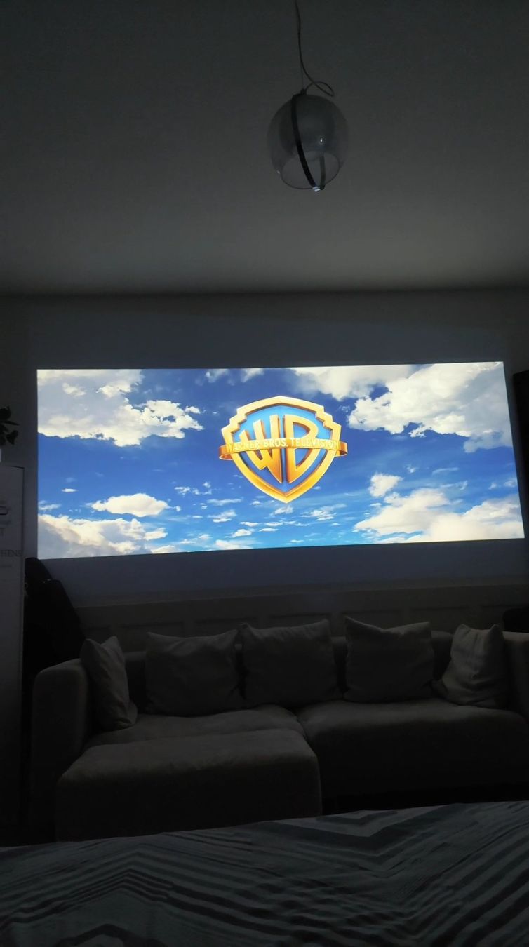 Epson Vidéoprojecteurs: Beamer Epson EB-FH06 – D'occasion à Basel par ad93_yes 4