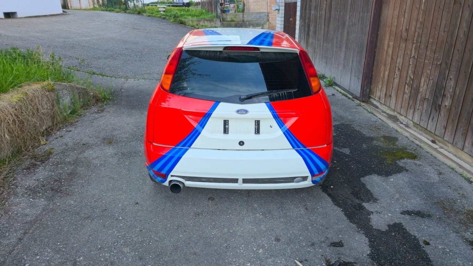 Ford Automobili: FORD FOCUS 2,0 16V - AB MFK - EINTAUSCH MÖGLICH – Usato da Avenches venduto da BOOTTRANSPORTE 1
