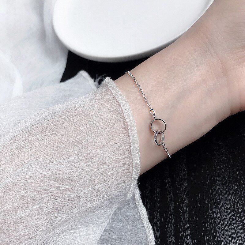 Bracciali & Braccialetti: Doppel Ring Armband aus Silber – Nuovo e nell'imballaggio originale da Wil SG venduto da Veratier 7