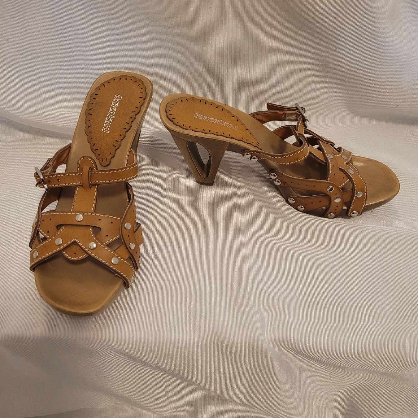 Scarpe da donna: Absatz Sandalen Sommer 37 – Usato da Niederbuchsiten venduto da klengyel