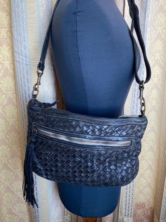 LANGELLOTTI geflochtene Leder Umhängetasche NP €160
