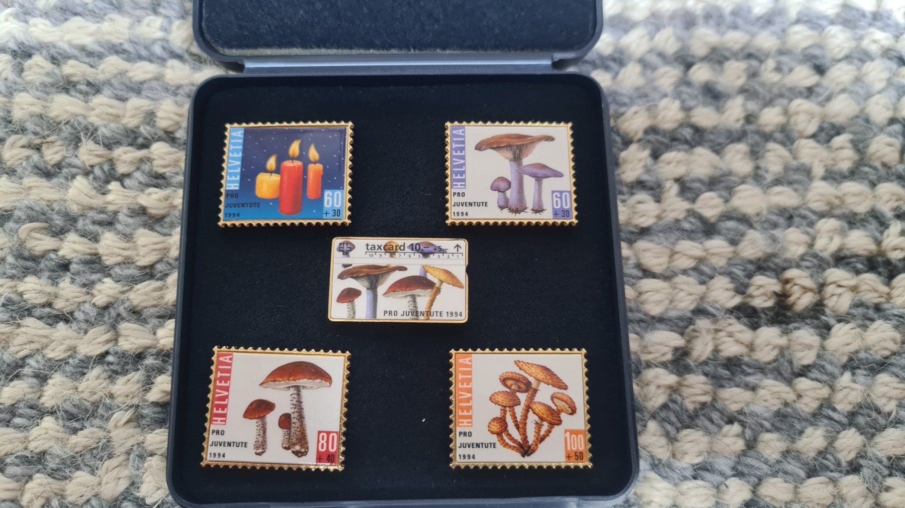 Tutti i francobolli: Pro Juventute Pin Set – Nuovo (secondo la descrizione) da Andermatt venduto da Bozel 3