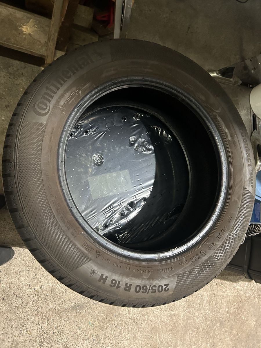 Continental Pneumatici & Ruote complete: 2 Reifen  – Usato da Wil SG venduto da S.Alther 2