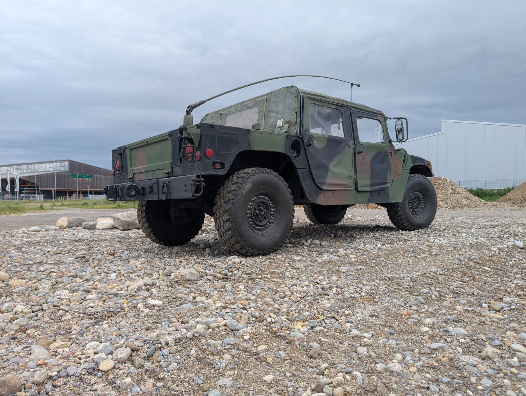 Automobili: Am General M998 (HMMWV) – Usato da Rafz venduto da CuCaRafz 2
