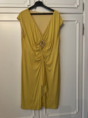 Sommerliches, senffarbenes Kleid, Grösse 42