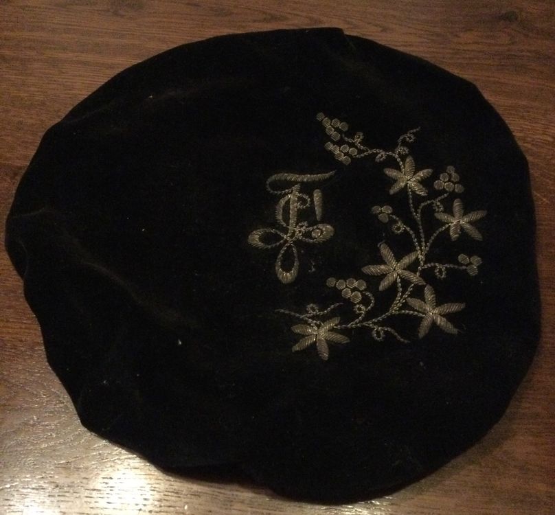PSOWQ 1 Stück Französischen Beret Damen Baskenmütze Klassishe KüNstler Barrett Mütze Mode Basken Mütze Für Herren Kleid Mütze Barette WintermüTze Barett Franzosen Für Herbst/Winter-Weiß,58cm