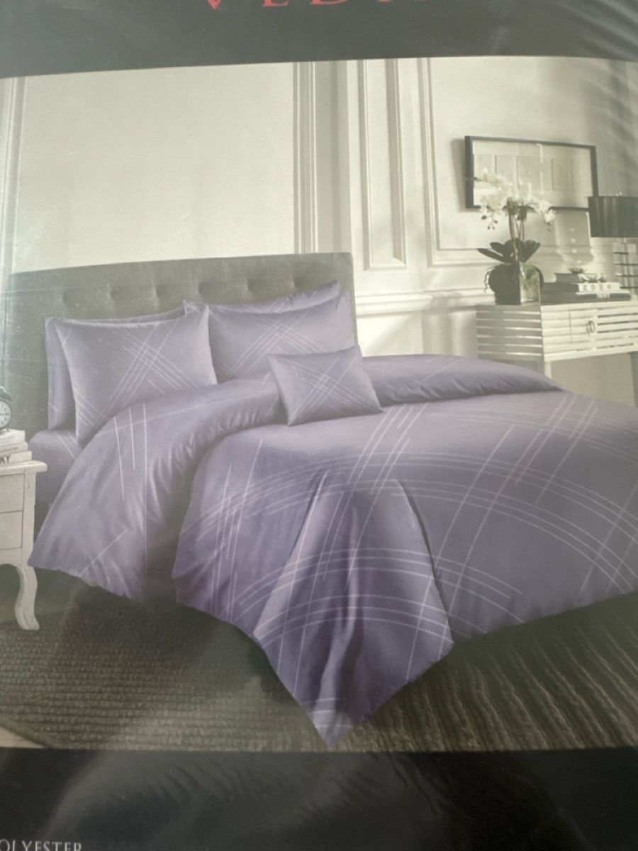 Biancheria da letto: Parure de lit couleur Lilas – Nuovo e nell'imballaggio originale da Montreux venduto da luc_w7cx