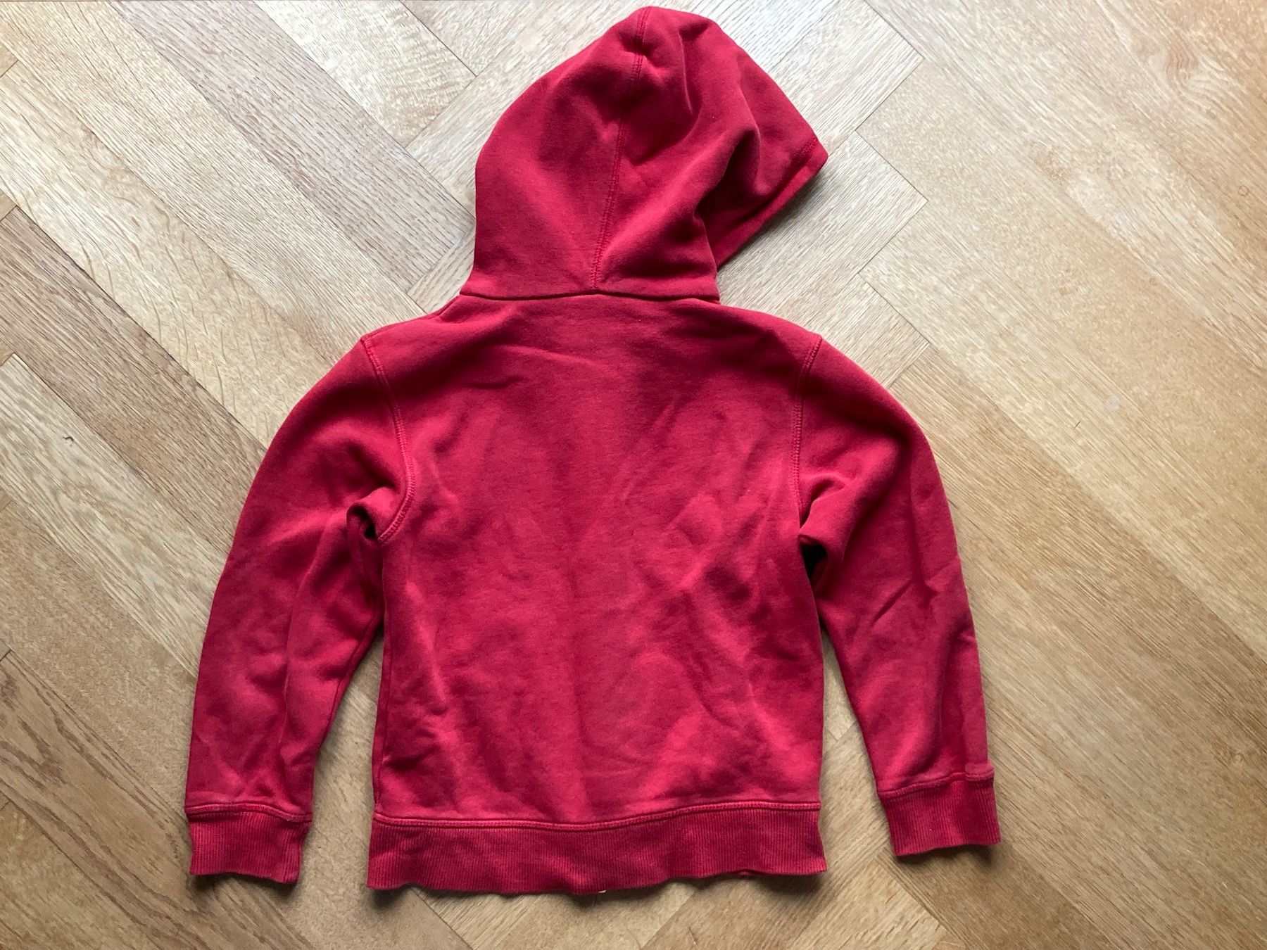 H&M Pullover & Sweatshirts: Hoodie Gr 122 – Gebraucht aus Winterthur von Wakame 1