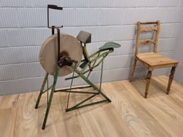 Schleifstein m Sitz Schleif-Stein Schleifbock Gerät um 1930