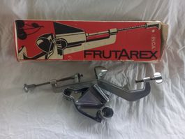 Dénoyauteur ancien en métal pour cerises, Inca