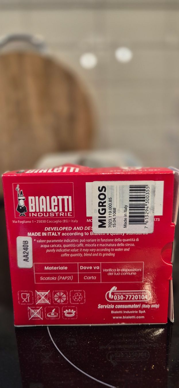Kaffeemaschinen & Espressomaschinen: Bialetti Kaffeemaschine – Neu und originalverpackt aus Worb von Satchmo04 2