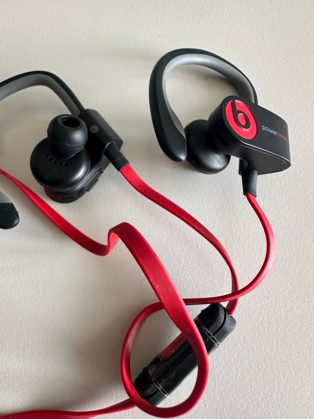 Beats Kopfhörer: powerbeats kopfhörer – Gebraucht aus Oberkirch LU von morpheus06 2