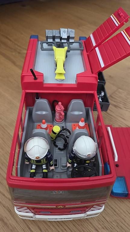 Giocattoli: playmobil feuerwehrauto – Usato da Niederwangen BE venduto da Hmela