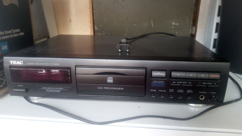 Teac Multimediaplayer & Streamer: TEAC CD-RW890E CD-Recorder: Super Zustand, Top Klang! – Gebraucht aus Belp von Guadalupe84