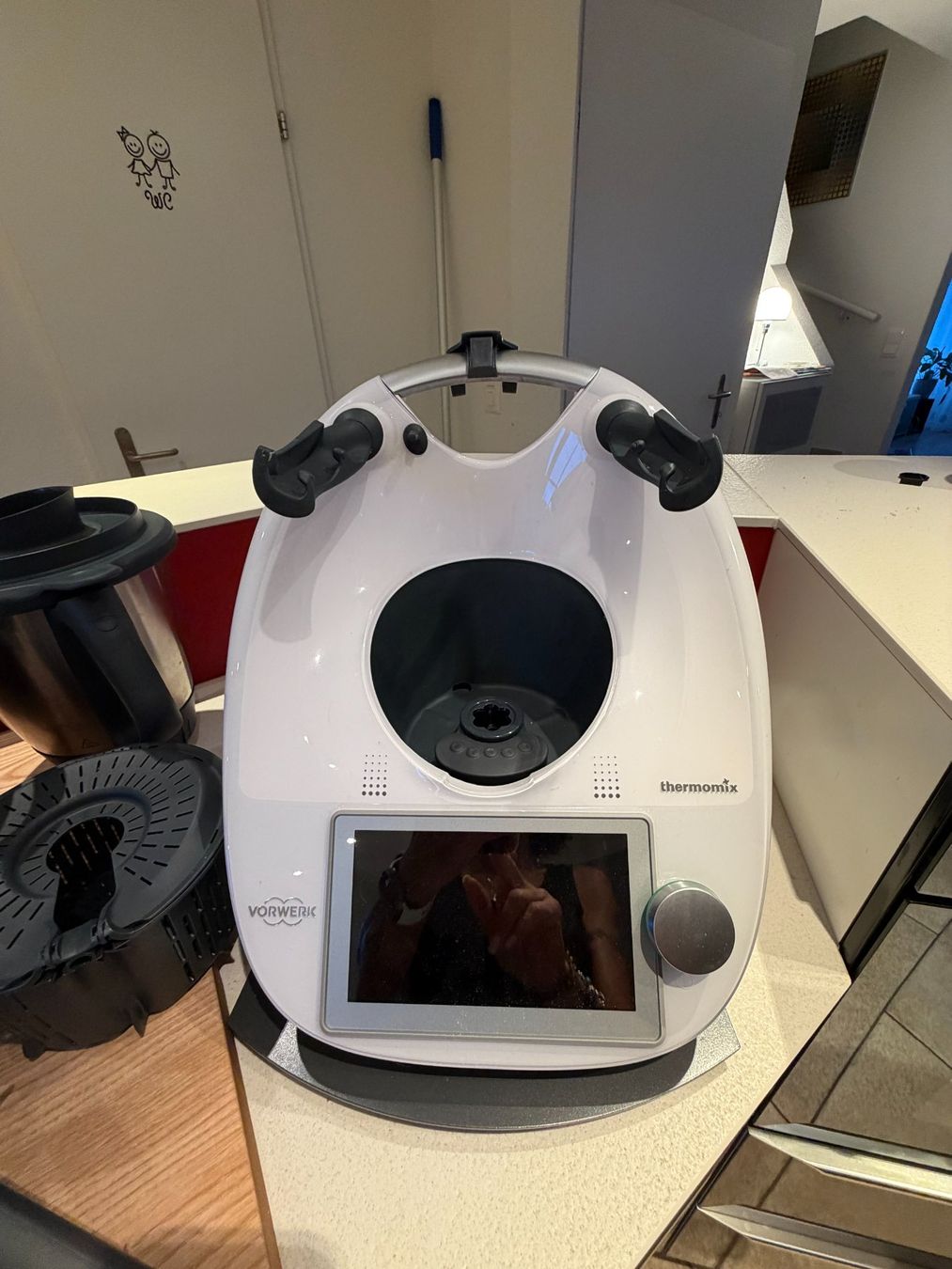 Thermomix Elettrodomestici da cucina: Thermomix TM6 – Usato da Nänikon venduto da Misch70 2