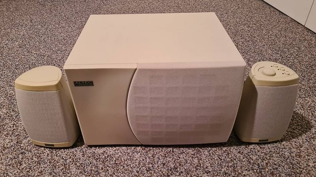 Haut-parleurs: Barre son Altec Lansing – D'occasion à Neuchâtel par mjcr