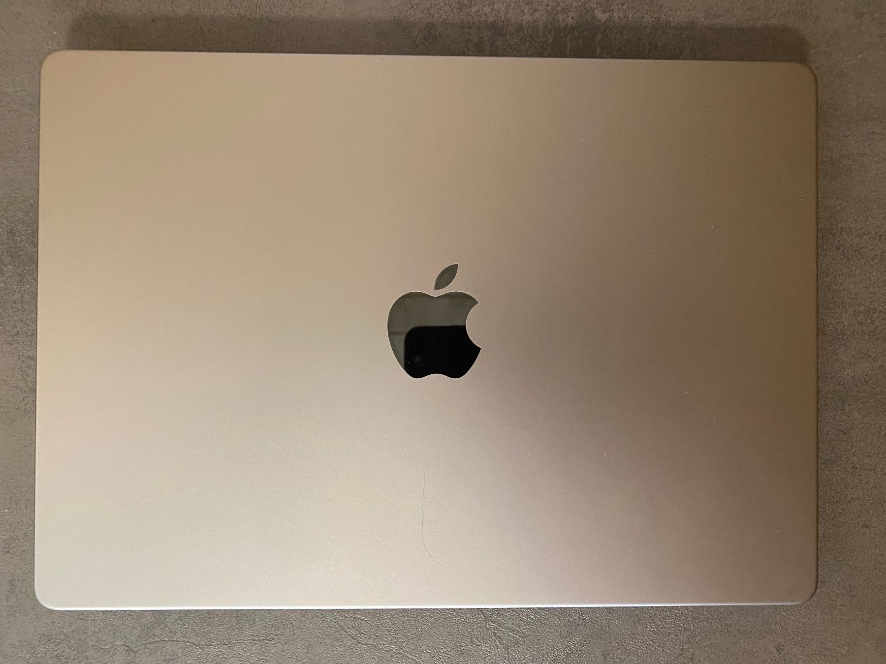 Apple Notebook: 14" MacBook Pro M1 Pro, 2021, Spacegrau – Usato da Visp venduto da Zeno7 2