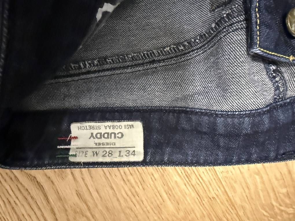 Jeans: Damen Jeans DIESEL – Usato da Dietlikon venduto da AngelinaSt. 1