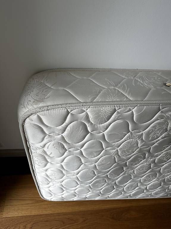Matelas: Matelas  – D'occasion à Bern par hal_898q 2