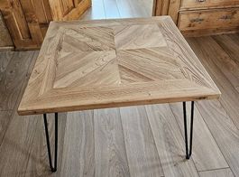 COUCHTISCH mit Holzplatte