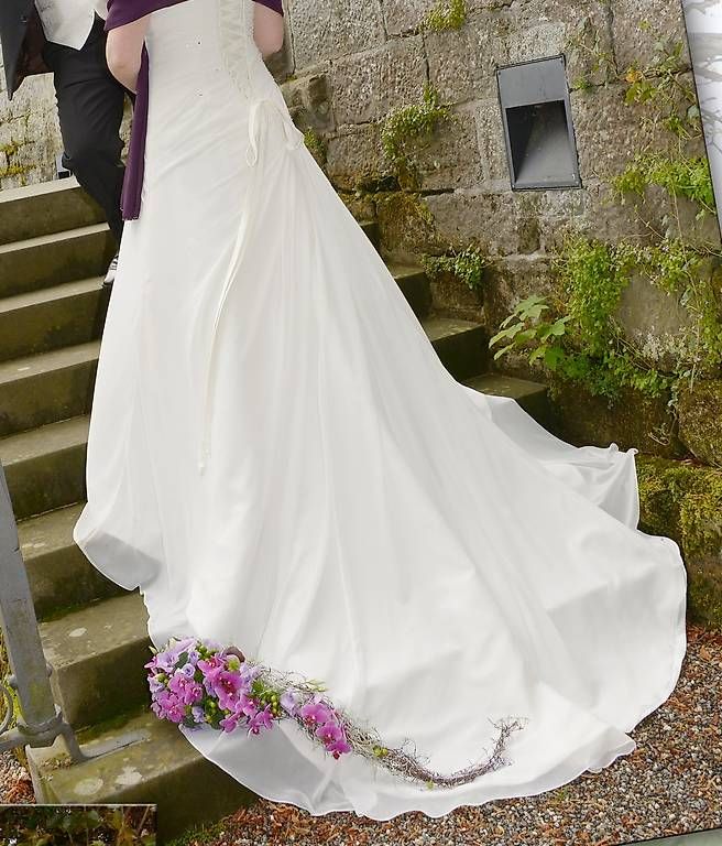 Vestiti: Hochzeitskleid – Usato da Kreuzlingen venduto da and_faeh 1
