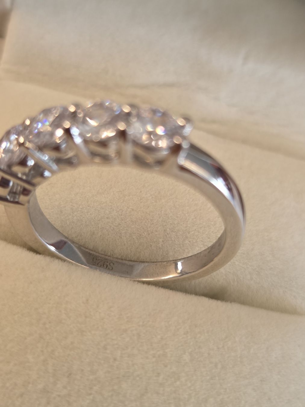 Anelli: wunderschöner Fingerring, Silber – Nuovo (secondo la descrizione) da Wiesendangen venduto da Sinhuk 2