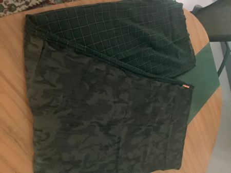 Hugo Boss Schal, neuwertig, stylisch für den Herbst!