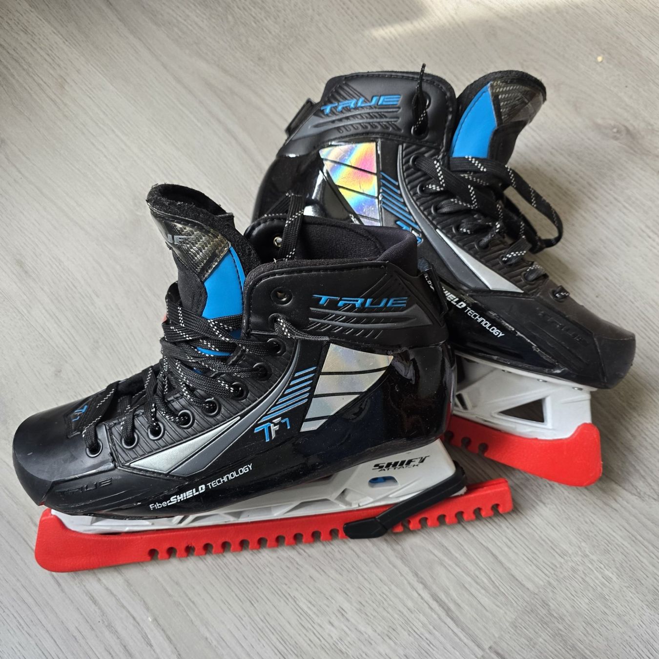 Pattini da ghiaccio: Patins à glace – Usato da Tramelan venduto da banige