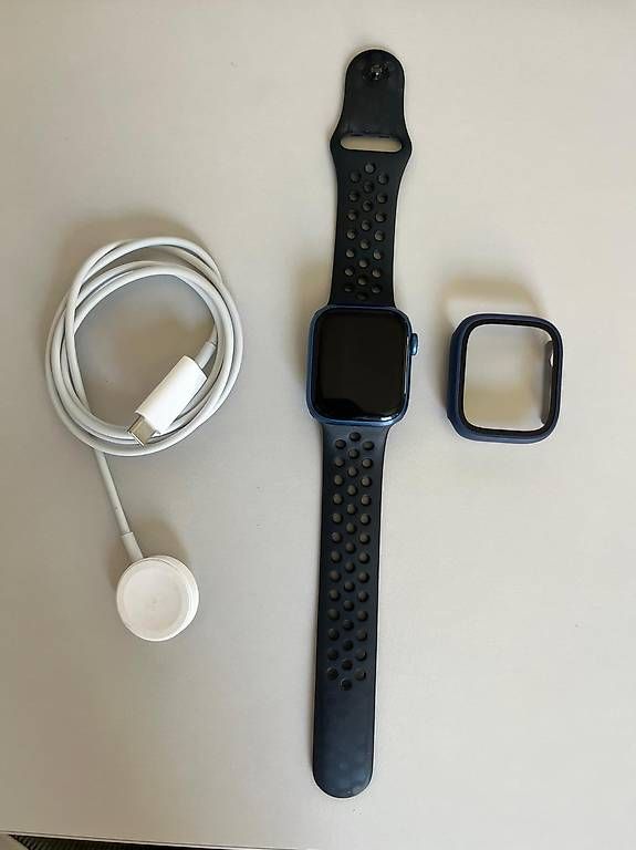 Apple Smartwatch: Apple Watch Series 7 (GPS + Cellular) – Gebraucht aus Ascona von smazuchis 1