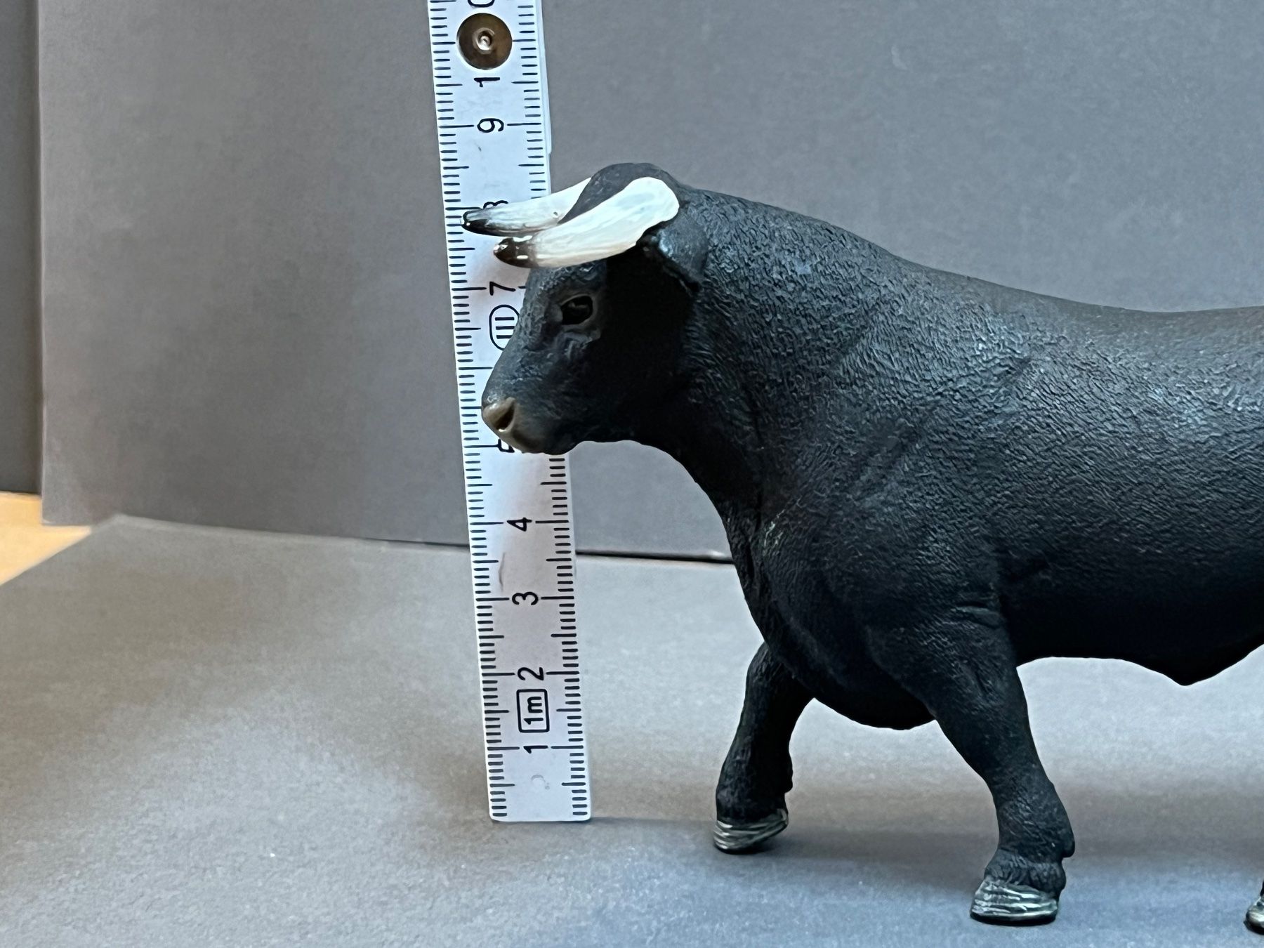 Schleich Statuette: Schleich 13875 Schwarzer Stier – Usato da Ennetbaden venduto da mapa05 1