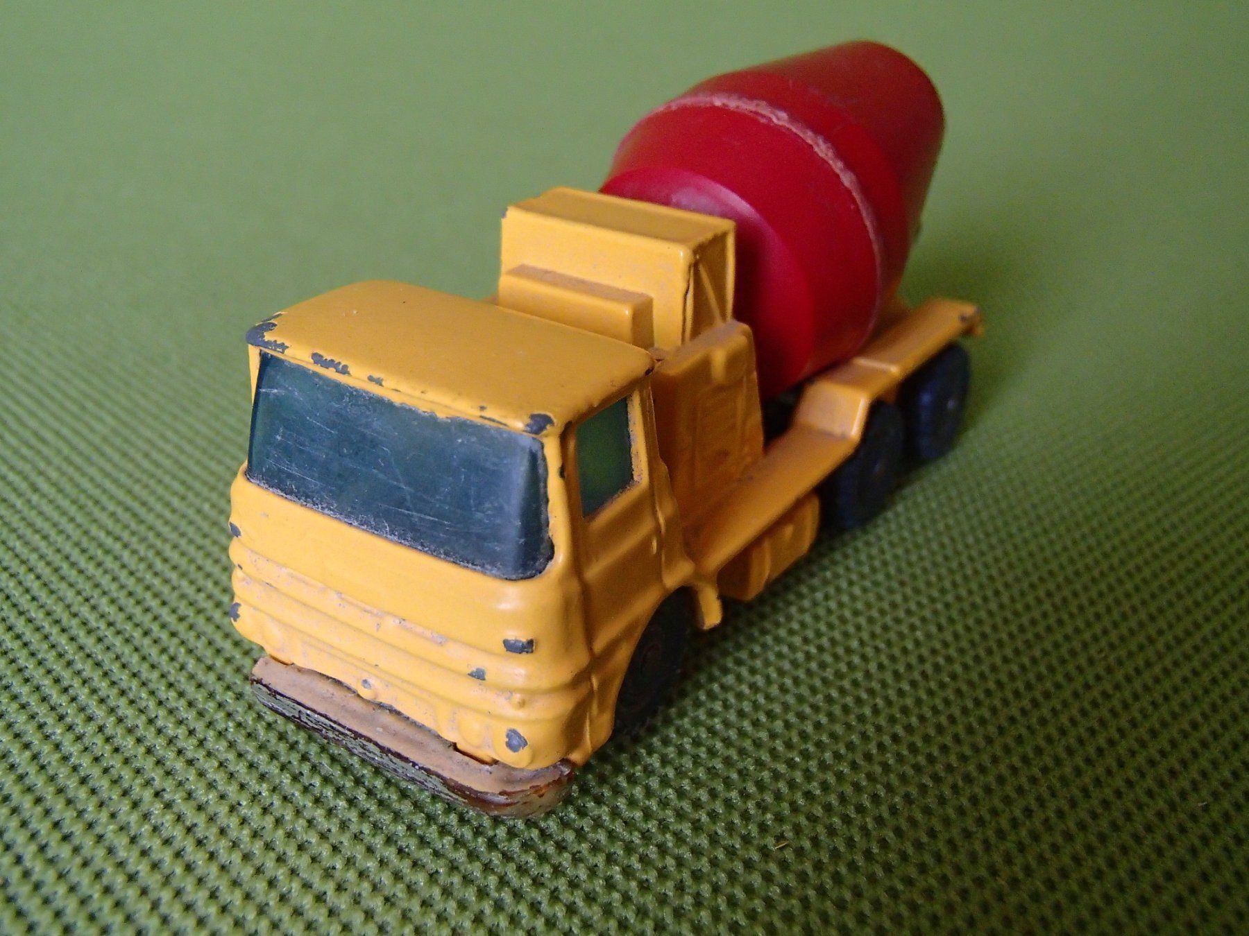 Modellini d'auto: Modelauto Betonmischer HUSKY ERF 66 GX – Usato da Schöfflisdorf venduto da pullux 2