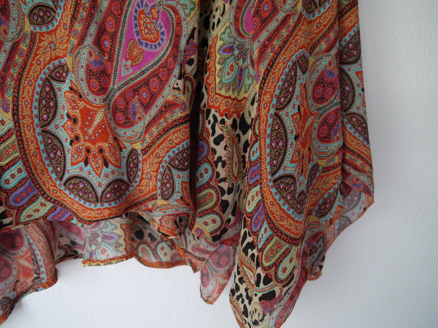 Etro Camicette: ETRO Bluse aus Seide – Usato da Hagendorn venduto da Blaf 2