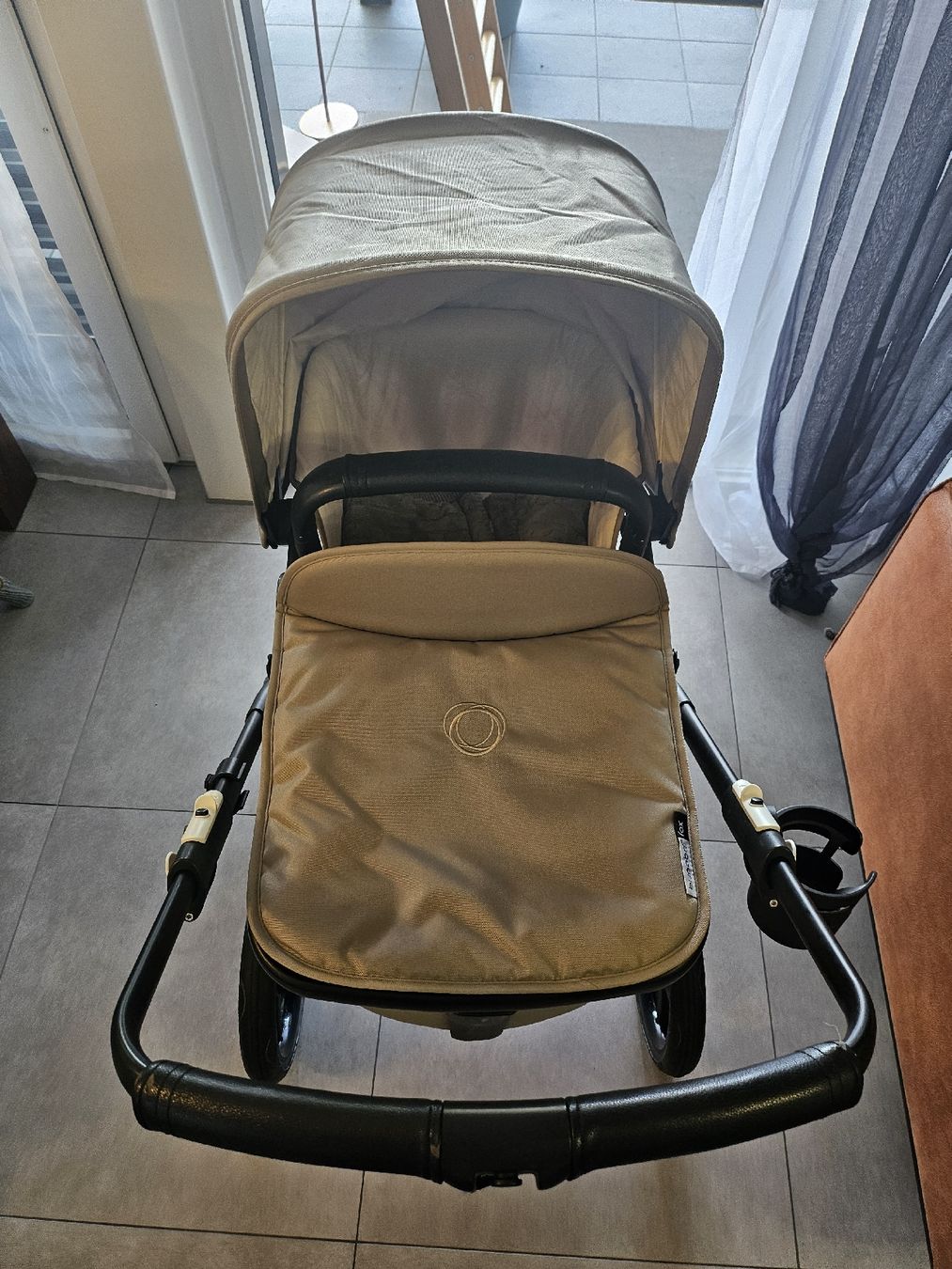 Bugaboo Carrozzine: Bugaboo Fox Classic black frame 2019 khaki – Usato da Baar venduto da Naedels-Kreationen 7