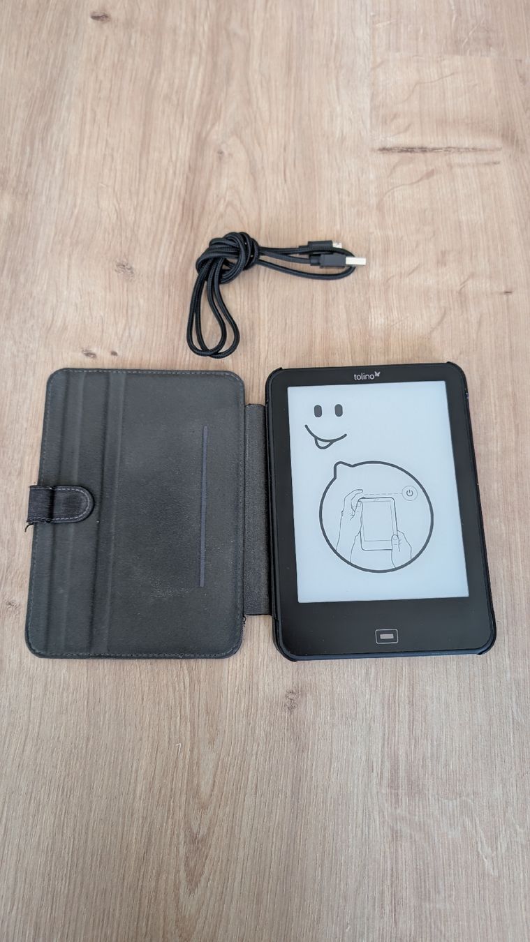 Tolino Tablettes PC: Tolino E-Reader (Shine 4 HD) – D'occasion à Bremgarten AG par yves256x