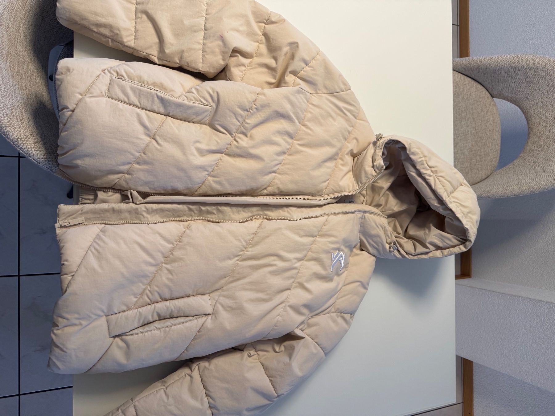 Giacche: Veste Karl Kani – Usato da Prez-vers-Noréaz venduto da jon_lm5f