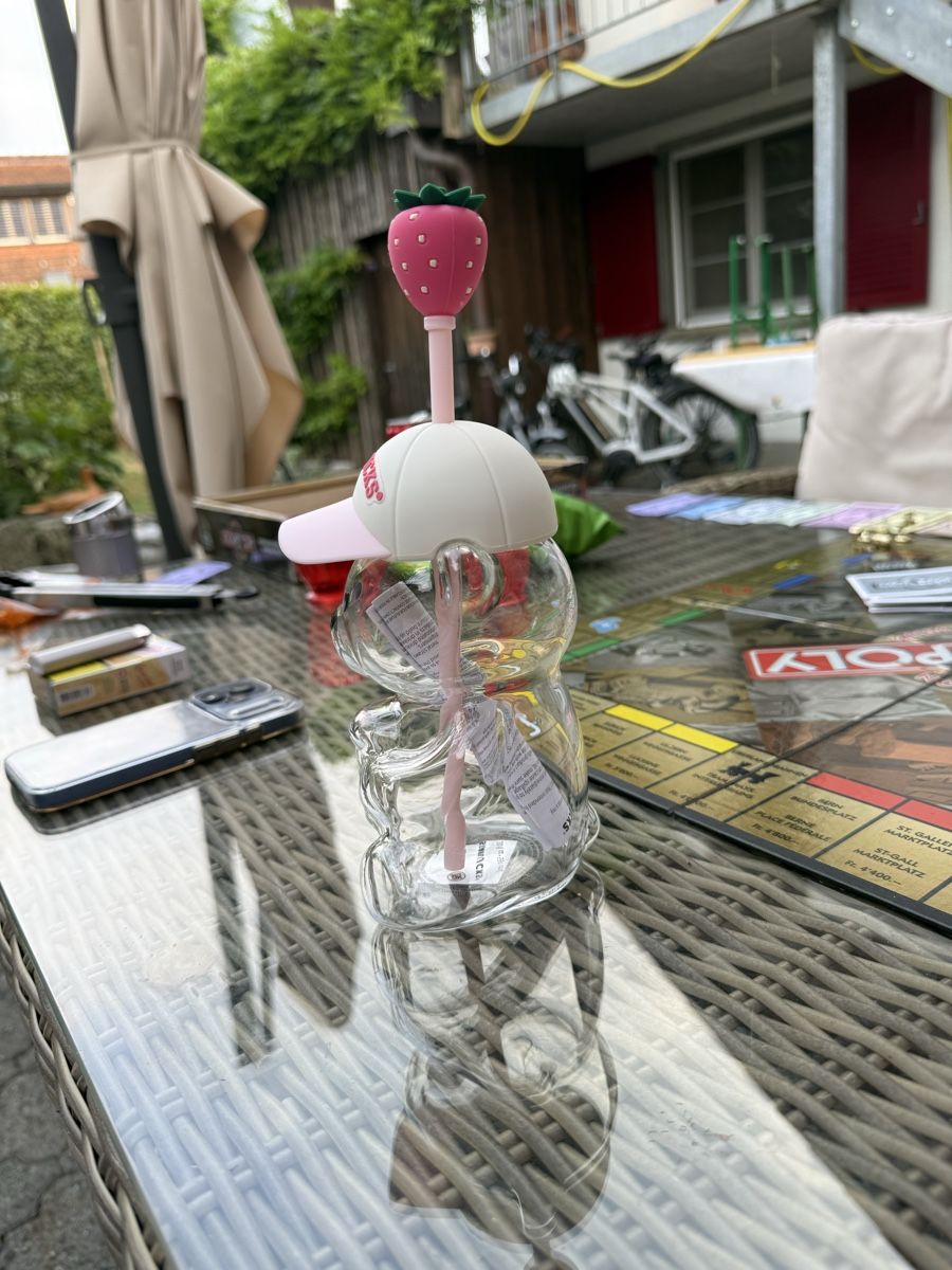 Starbucks Tassen: Starbucks Bear Cup Strawberry Straw Cap new condition – Neu und originalverpackt aus Ossingen von el_ge2025 3
