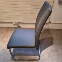 6 Freischwinger Stühle mit Gratis 4er-Set Stuhlhussen