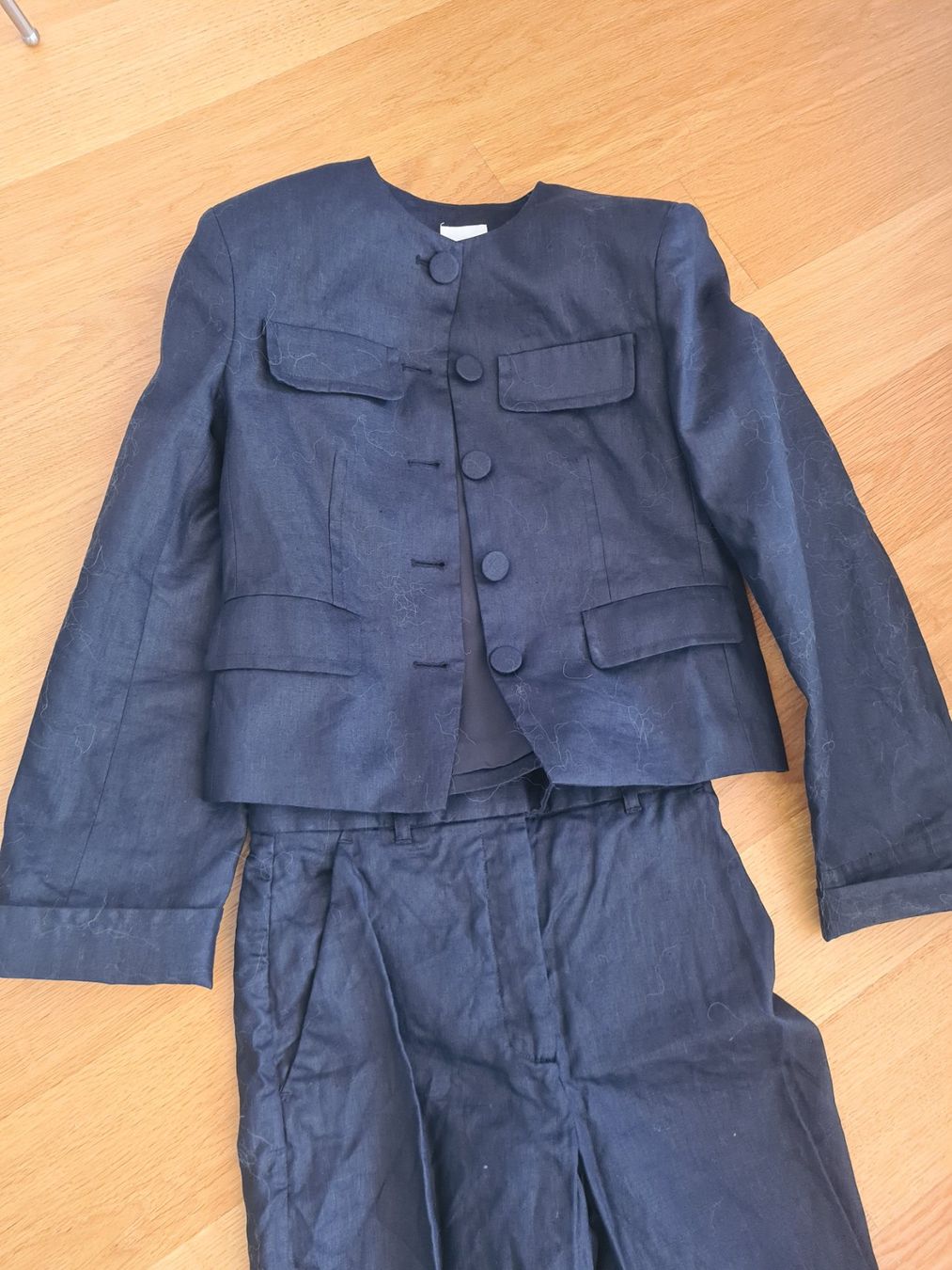 Ensembles & Tailleurs: Damen Anzug dunkelblau Leinen Grösse S – D'occasion à Zofingen par nena-0809