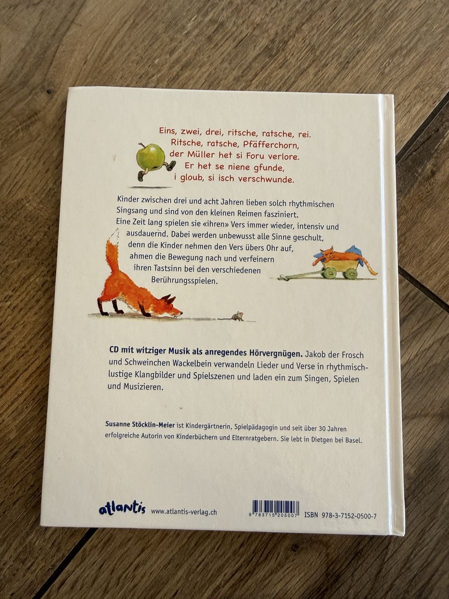 Libri: Eins, zwei, drei, ritsche ratsche rei, Kinderverse mit CD – Usato da Büren SO venduto da Flomi_4413 1